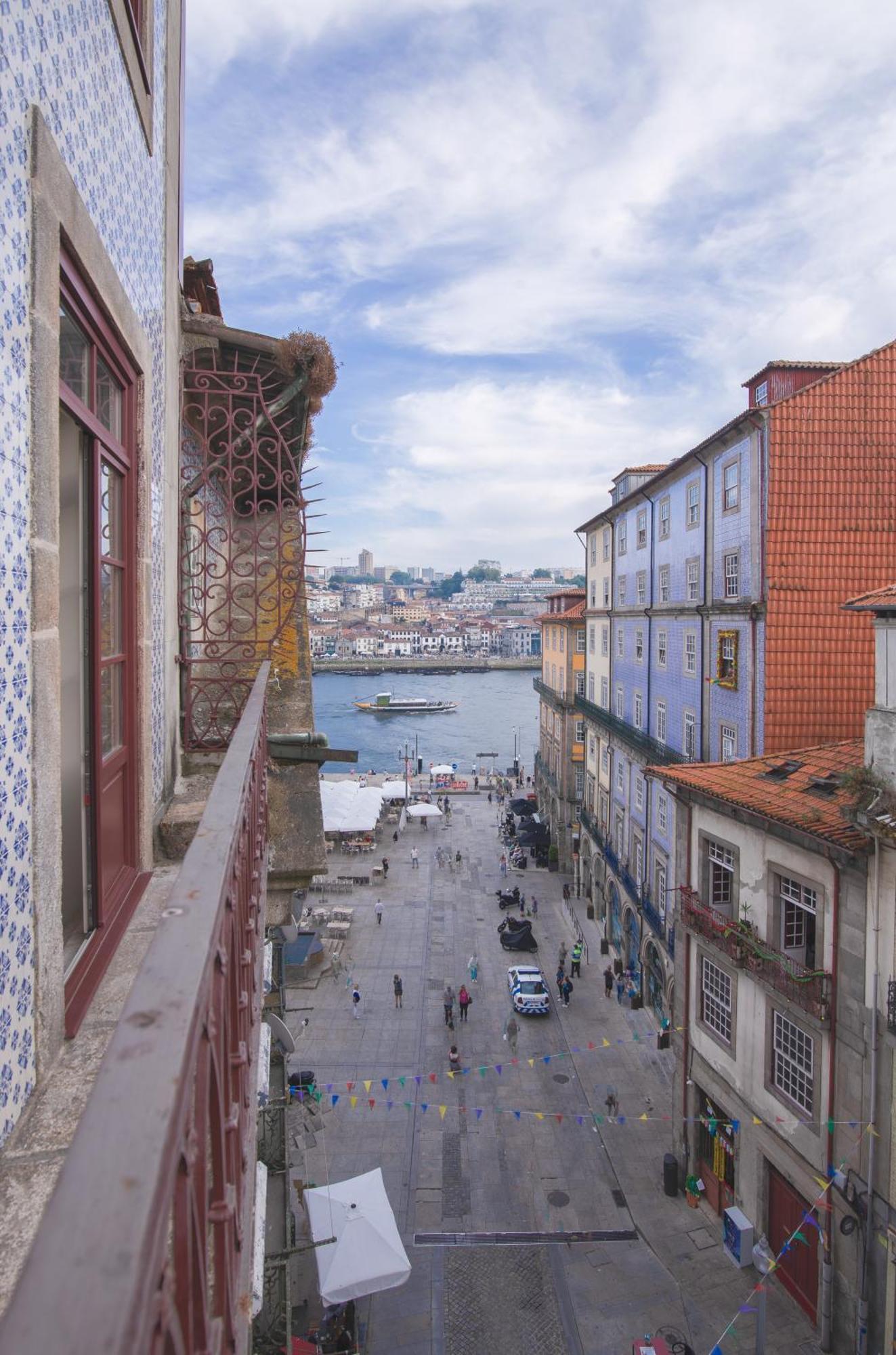 Vc Heritage Ribeira Porto Luaran gambar