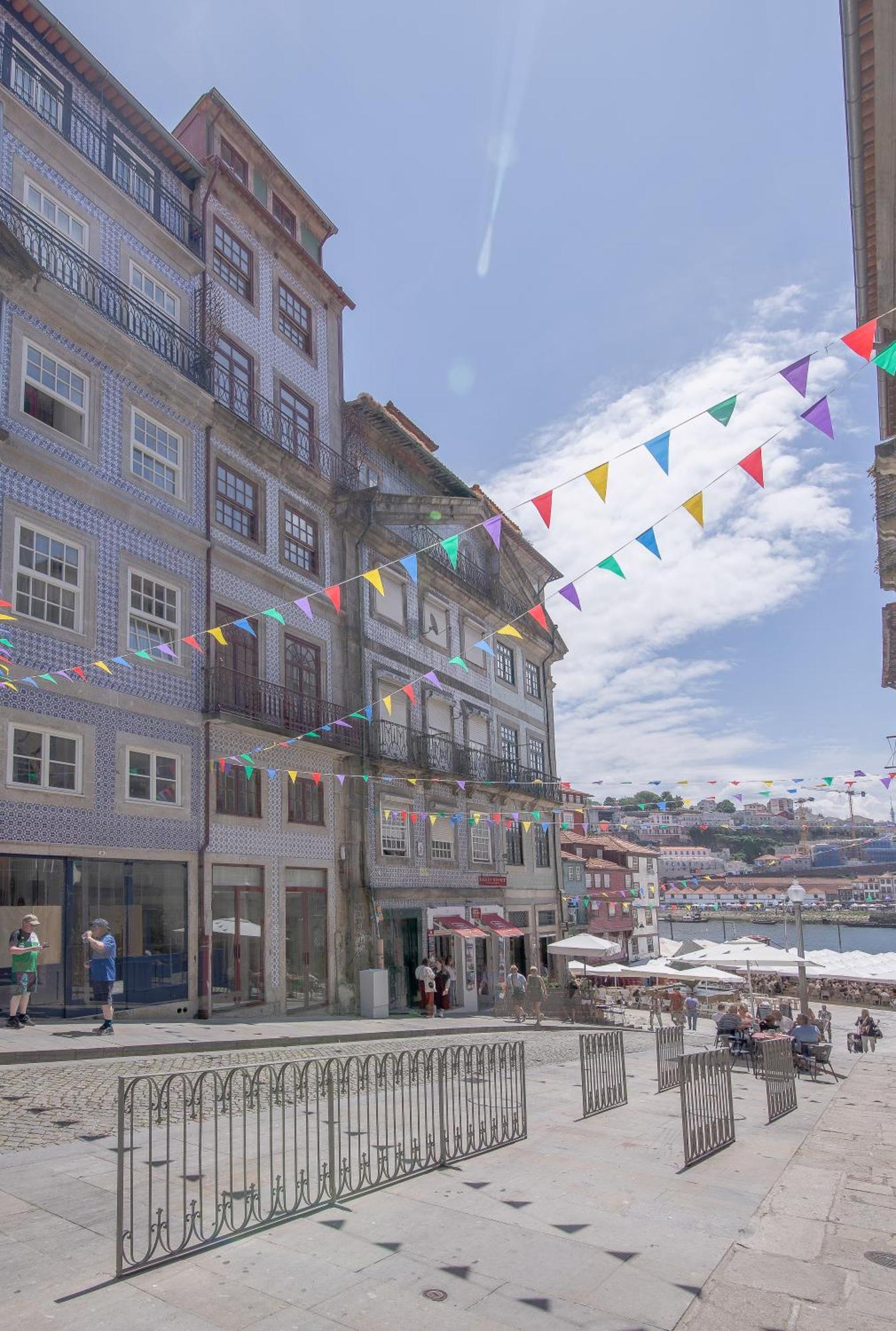 Vc Heritage Ribeira Porto Luaran gambar