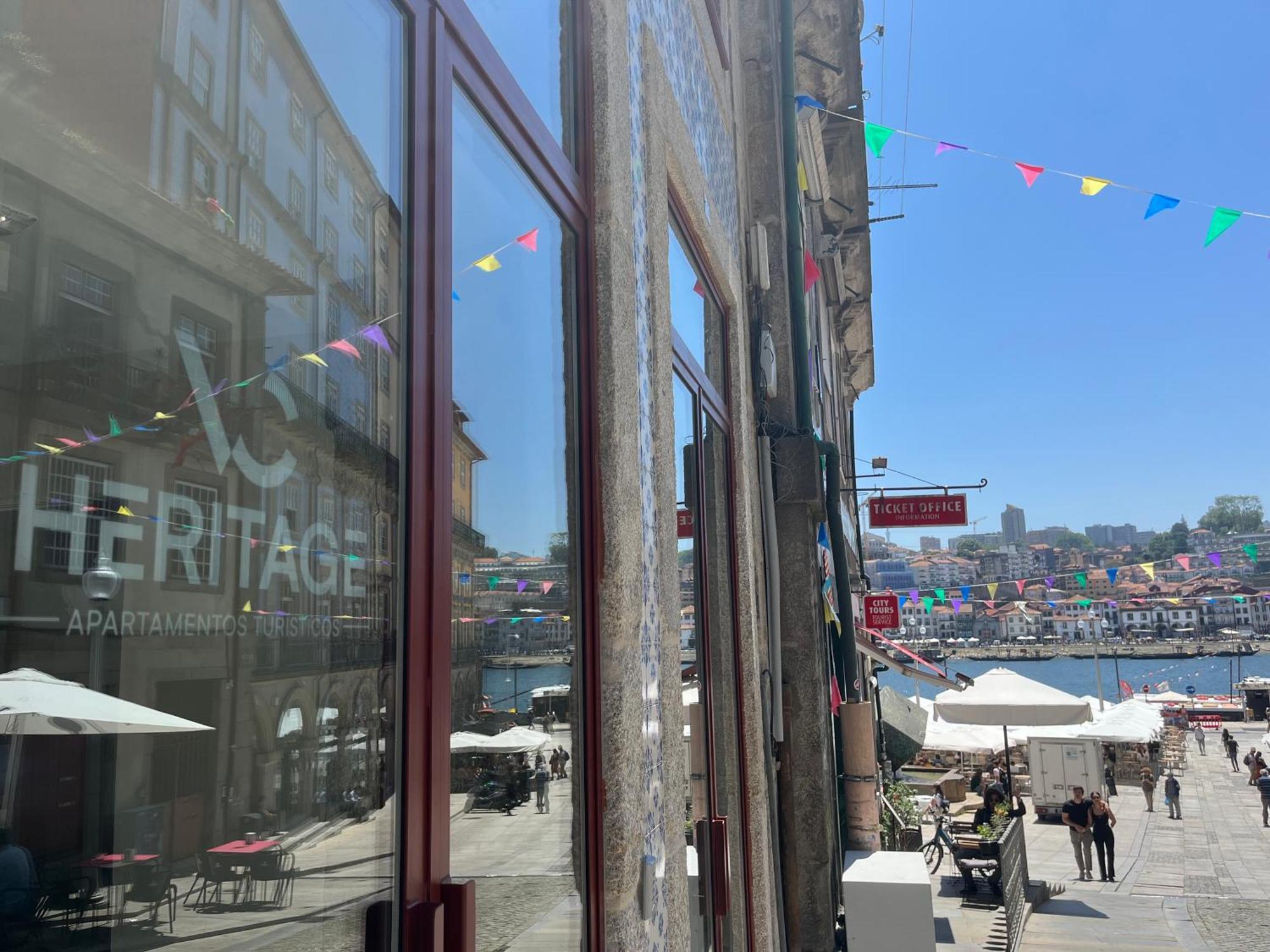 Vc Heritage Ribeira Porto Luaran gambar