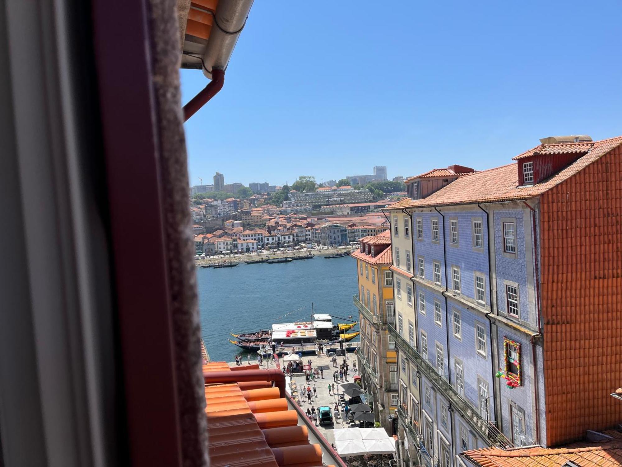 Vc Heritage Ribeira Porto Luaran gambar