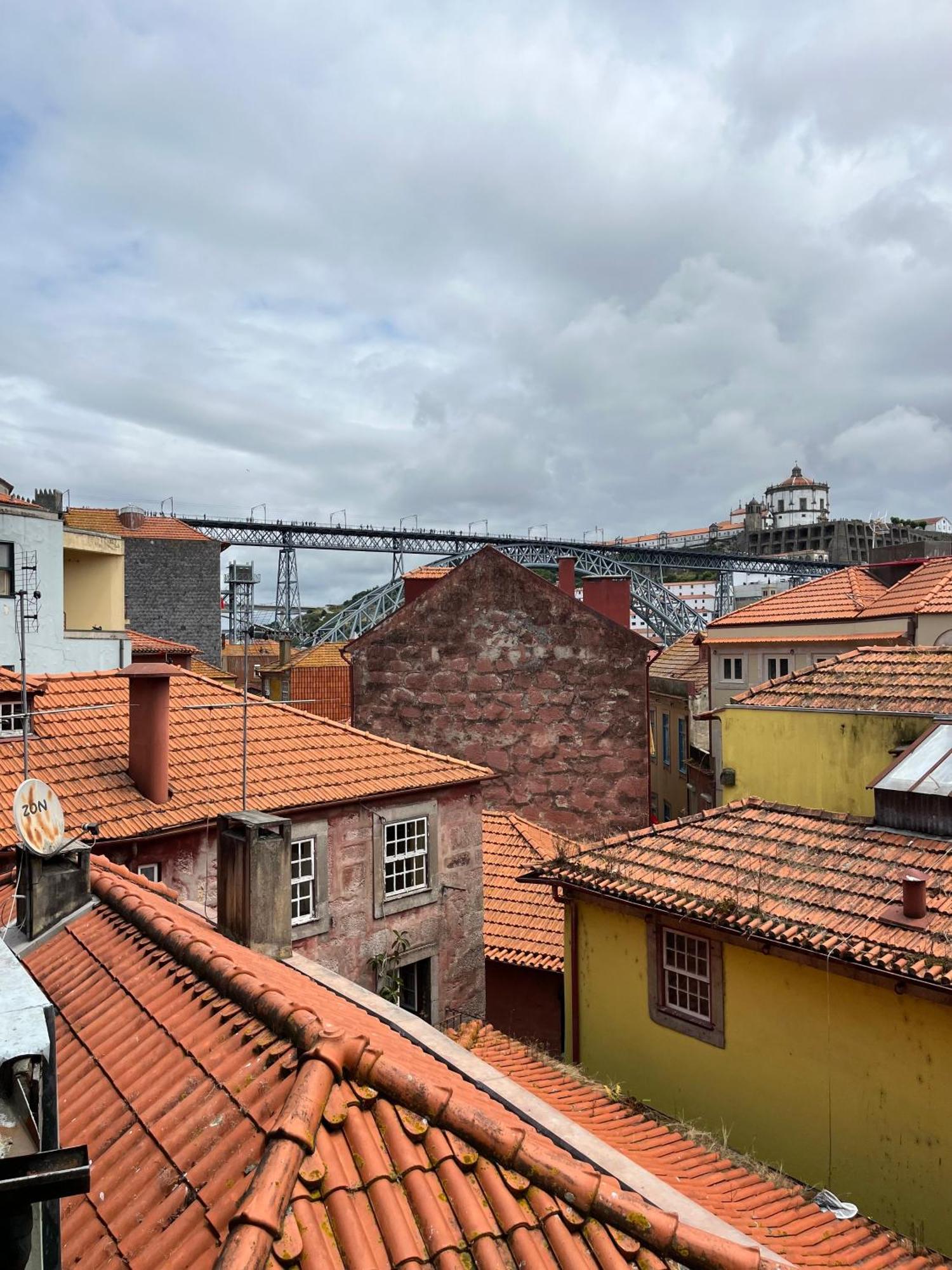 Vc Heritage Ribeira Porto Luaran gambar